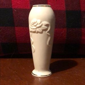 Lenox Mother’s Day vase 5.75”H & 1.25” opening